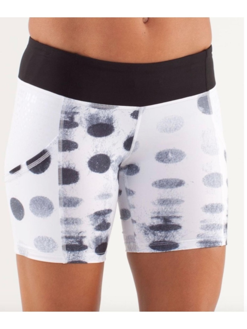 Lululemon‎ Run: Dart and Dash Short